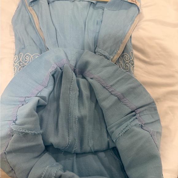 Vintage mod Light Blue Sleeveless Dress with Embroidered Waist - Picture 11 of 13